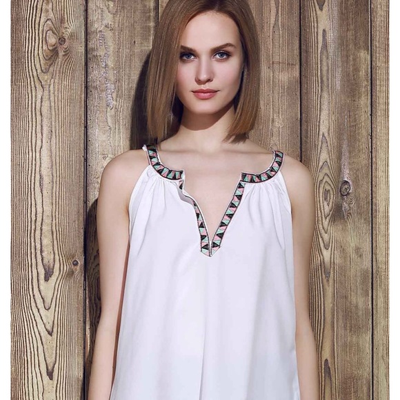 White Native Indian Style Top - Picture 3 of 4